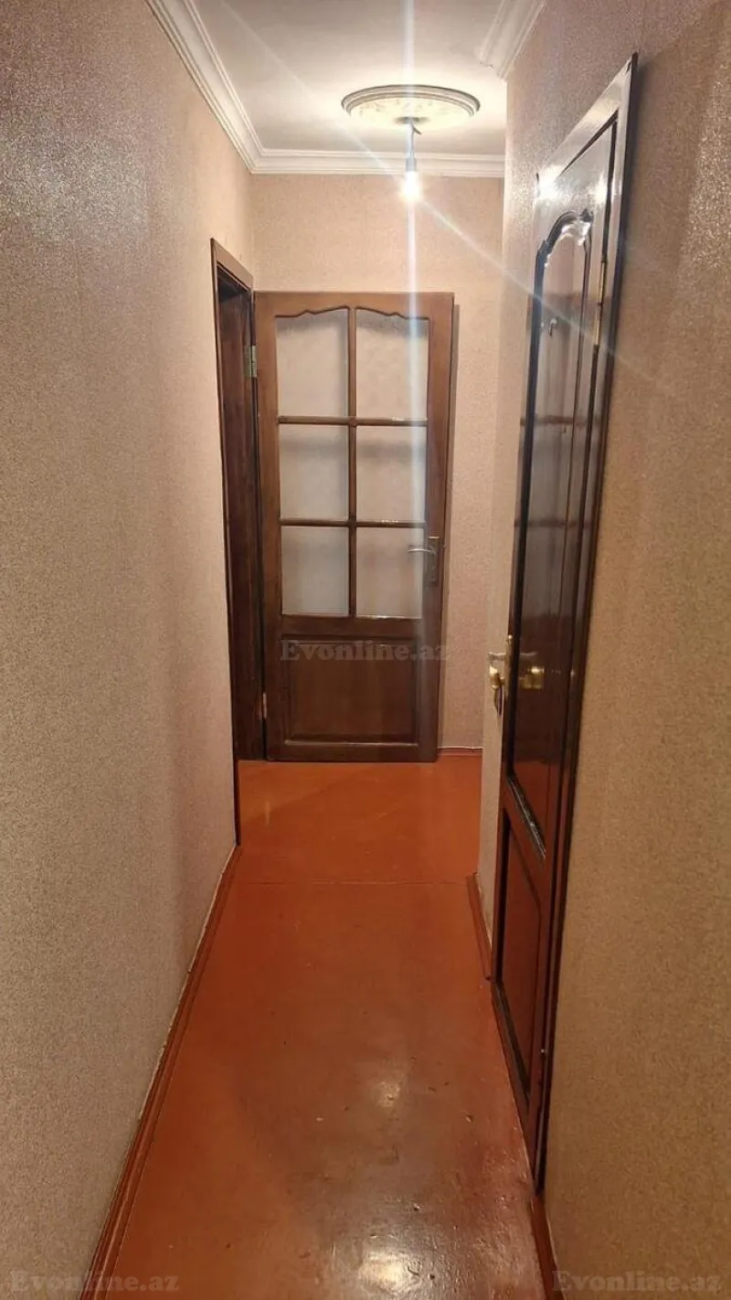 Kirayə verilir 1 otaqlı Mənzil Köhnə tikili 44 m² 8-ci mikrorayon - şəkil 4