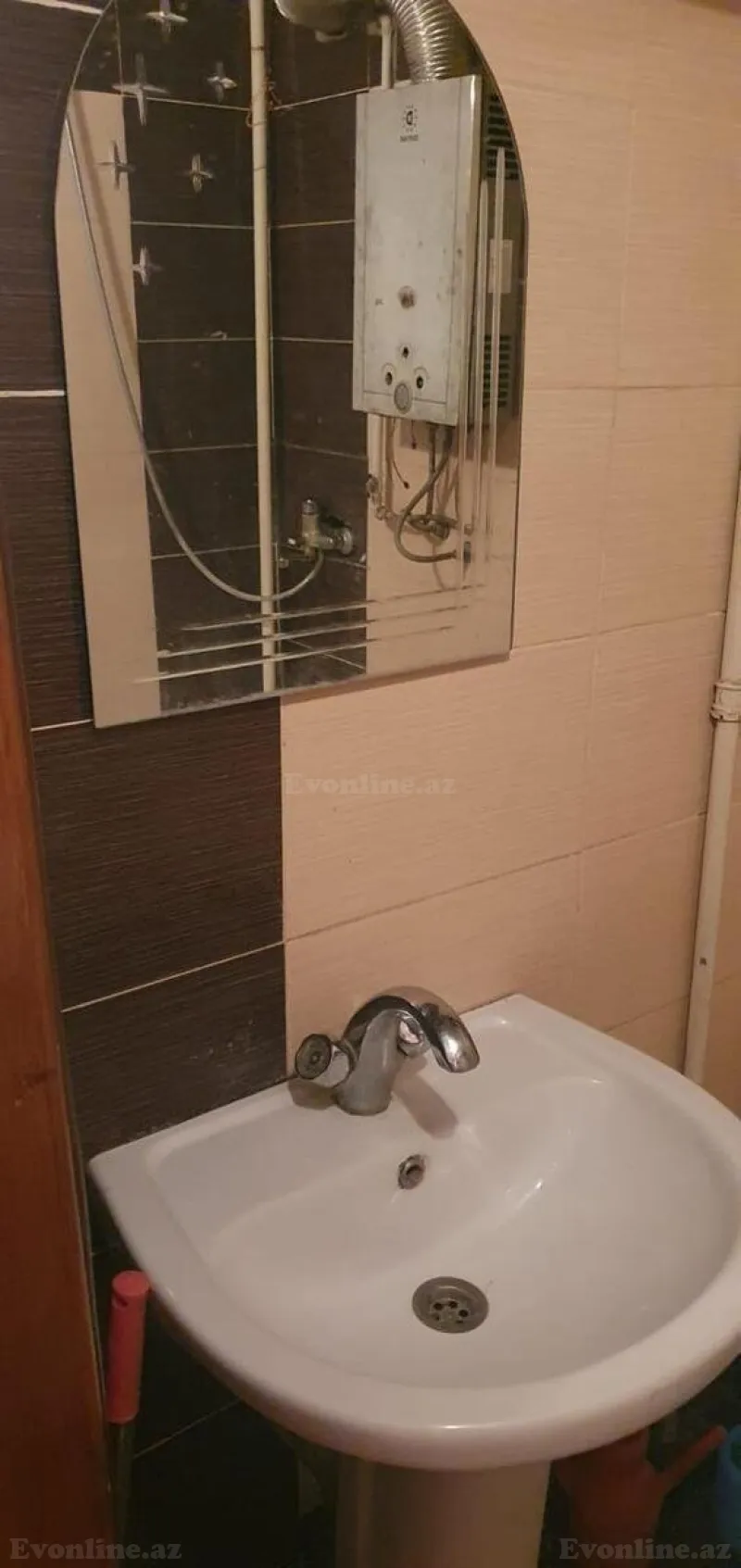 Kirayə verilir 1 otaqlı Mənzil Köhnə tikili 44 m² 8-ci mikrorayon - şəkil 9