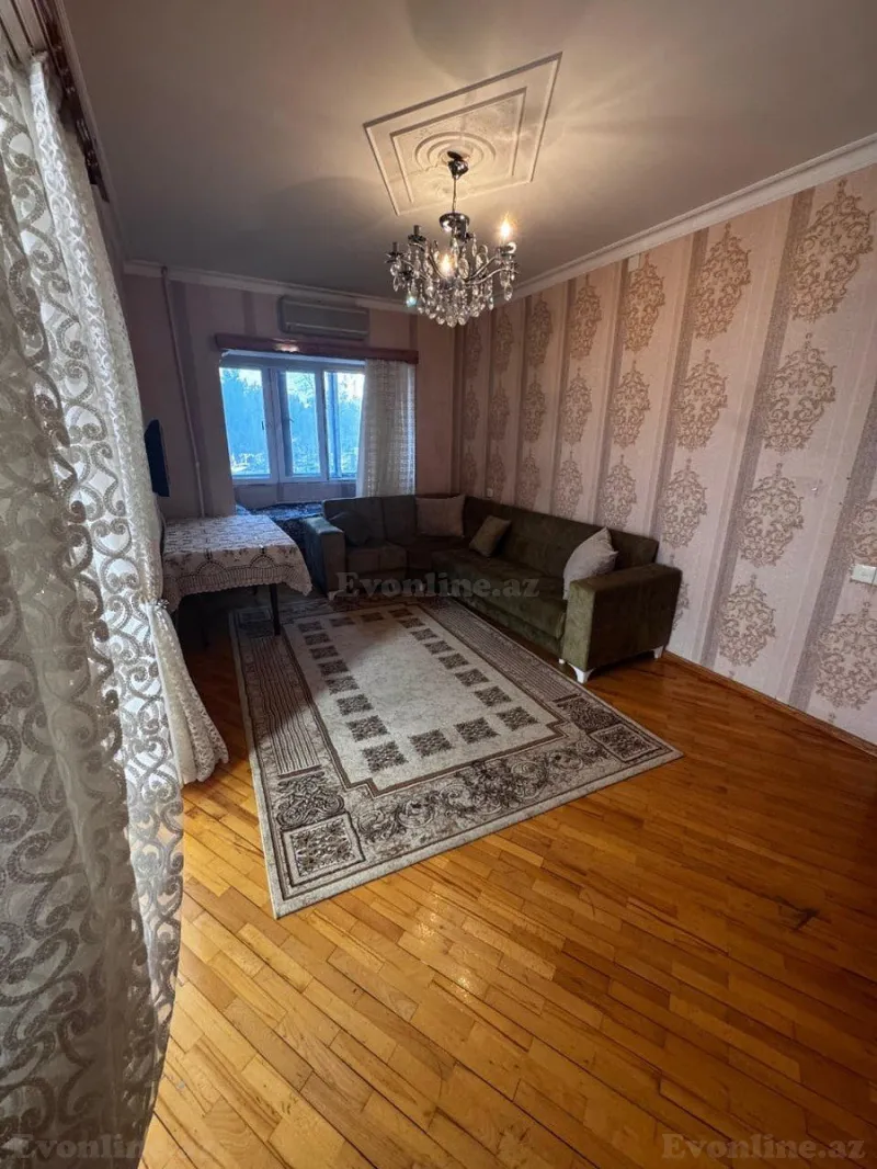 2 otaqlı Mənzil 65 m² 8-ci mikrorayon Satılır