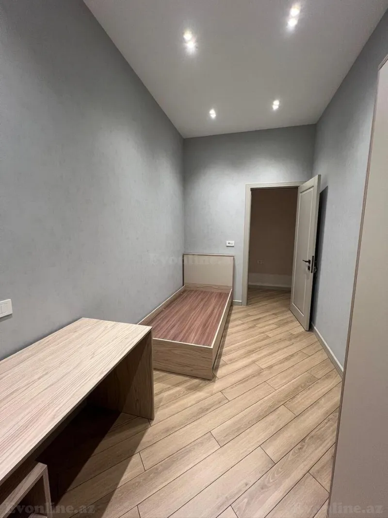 Kirayə verilir 3 otaqlı Mənzil Yeni tikili 93 m² Nəsimi r. - şəkil 4