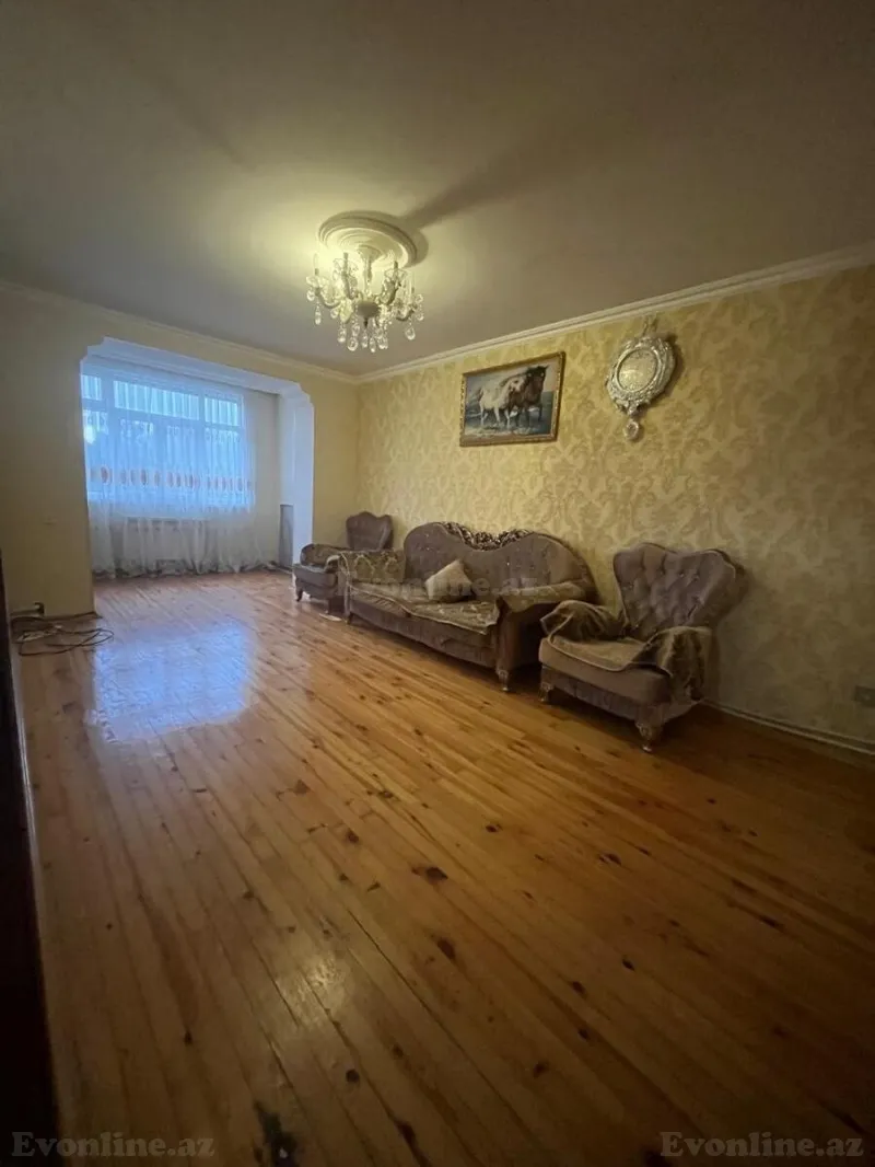 Satılır 3 otaqlı Mənzil Köhnə tikili 75 m² Sumqayıt - şəkil 2