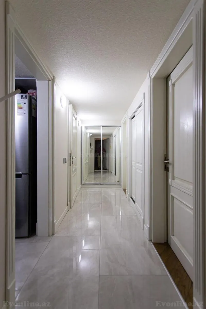 Satılır 3 otaqlı Mənzil Köhnə tikili 80 m² Sahil m. - şəkil 21