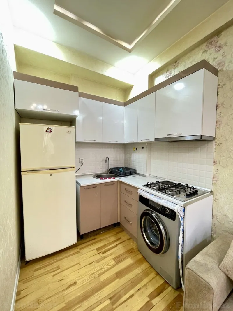 Kirayə verilir 2 otaqlı Mənzil Yeni tikili 55 m² Memar Əcəmi m. - şəkil 6