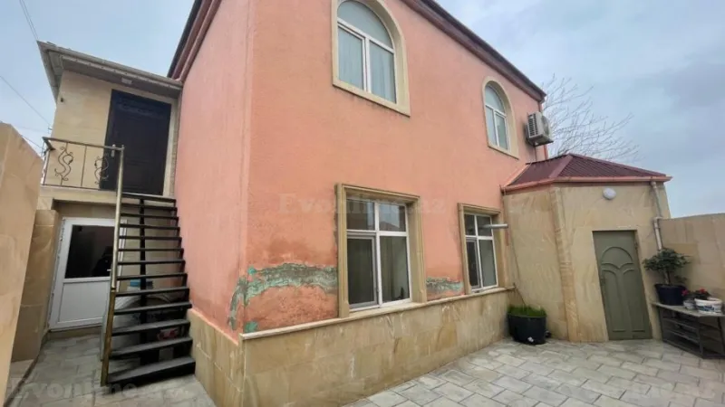 Satılır 7 otaqlı Mənzil Köhnə tikili 220 m² Biləcəri - şəkil 2