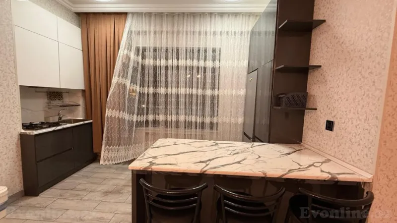 Kirayə verilir 2 otaqlı Mənzil Yeni tikili 70 m² 7-ci mikrorayon - şəkil 3