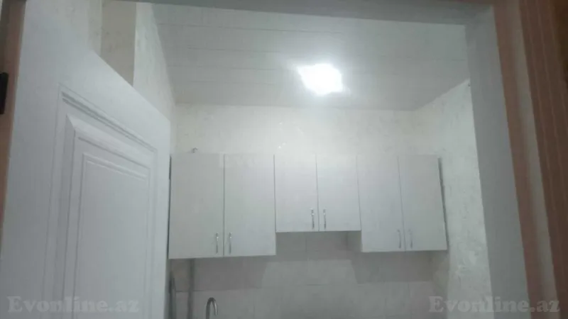 Kirayə verilir 2 otaqlı Mənzil Köhnə tikili 43 m² 4-cü mikrorayon - şəkil 7