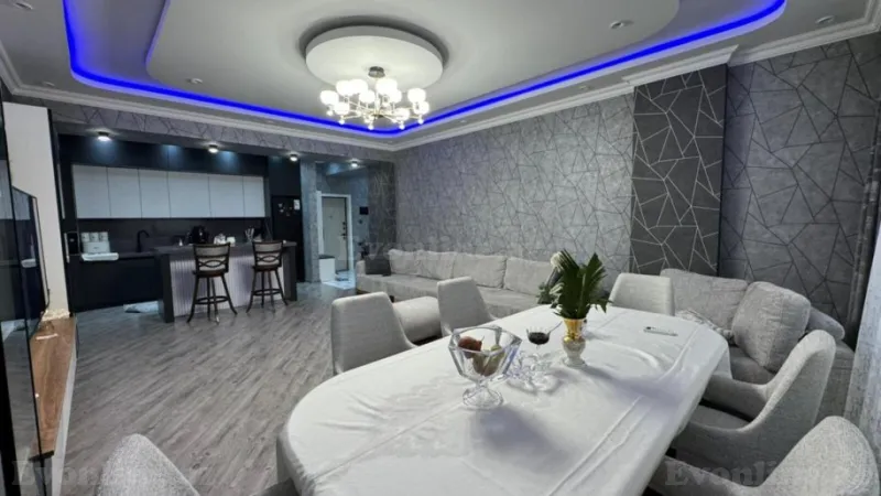 Satılır 3 otaqlı Mənzil Yeni tikili 100 m² Badamdar