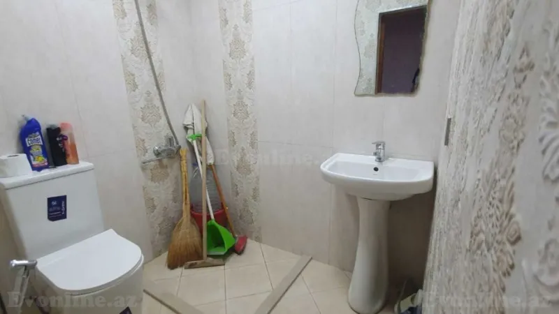 Satılır 4 otaqlı Mənzil Köhnə tikili 90 m² Sabunçu r. - şəkil 18