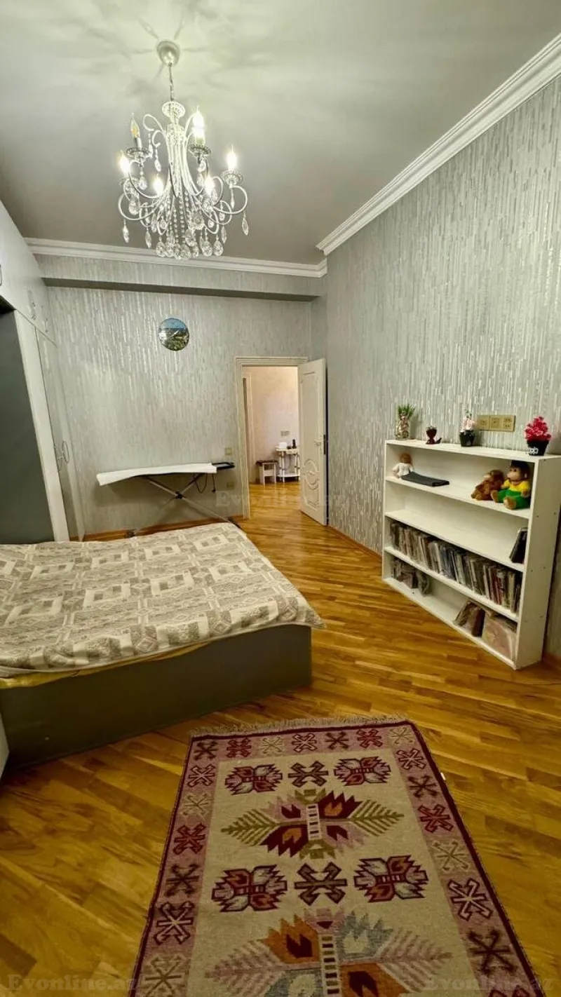 Kirayə verilir 3 otaqlı Mənzil Yeni tikili 134 m² Xətai r. - şəkil 8