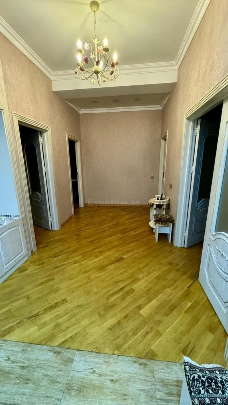 Kirayə verilir 3 otaqlı Mənzil Yeni tikili 134 m² Xətai r. - şəkil 15