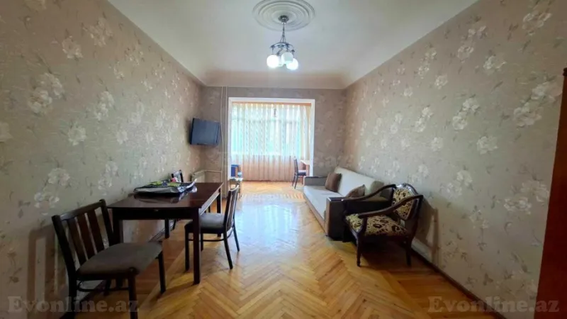 Satılır 2 otaqlı Mənzil Köhnə tikili 60 m² Elmlər Akademiyası m. - şəkil 3