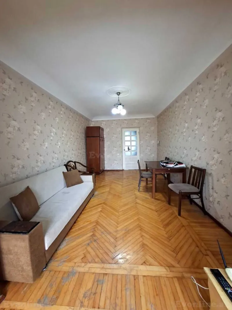 Satılır 2 otaqlı Mənzil Köhnə tikili 60 m² Elmlər Akademiyası m. - şəkil 15