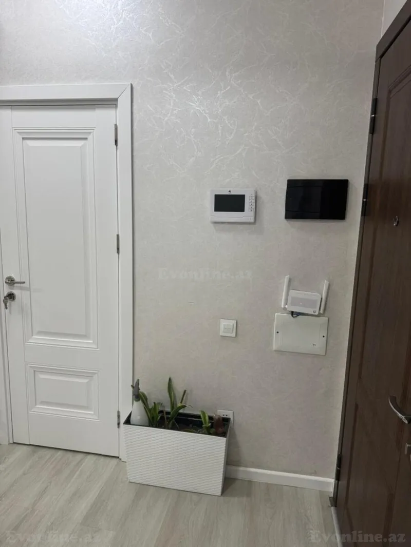 Kirayə verilir 3 otaqlı Mənzil Yeni tikili 80 m² Nəsimi r. - şəkil 9