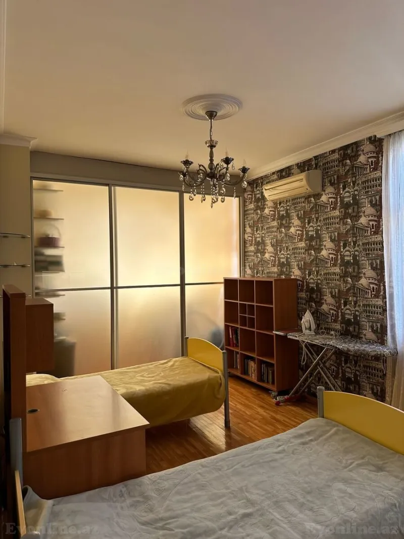 Satılır 3 otaqlı Mənzil Yeni tikili 140 m² 8-ci mikrorayon - şəkil 4