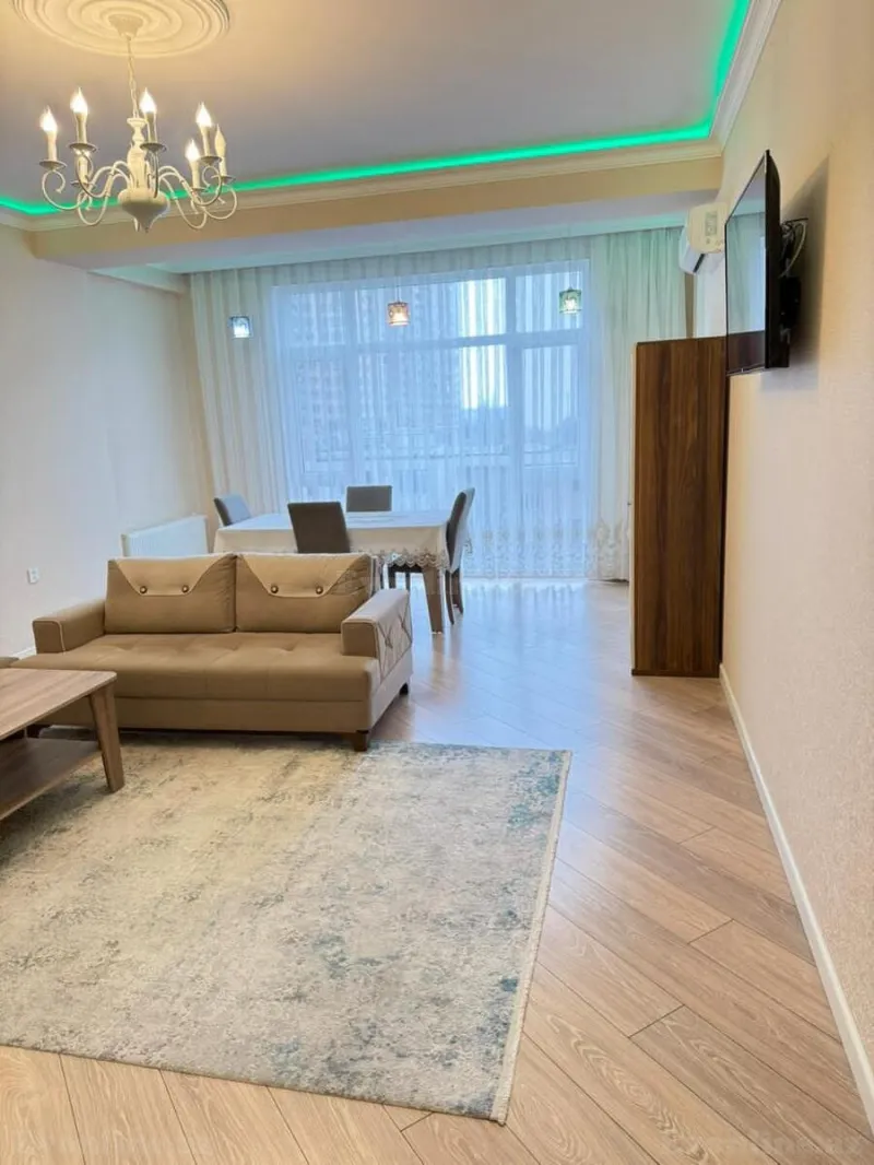 Kirayə verilir 2 otaqlı Mənzil Yeni tikili 100 m² Nərimanov r. - şəkil 5