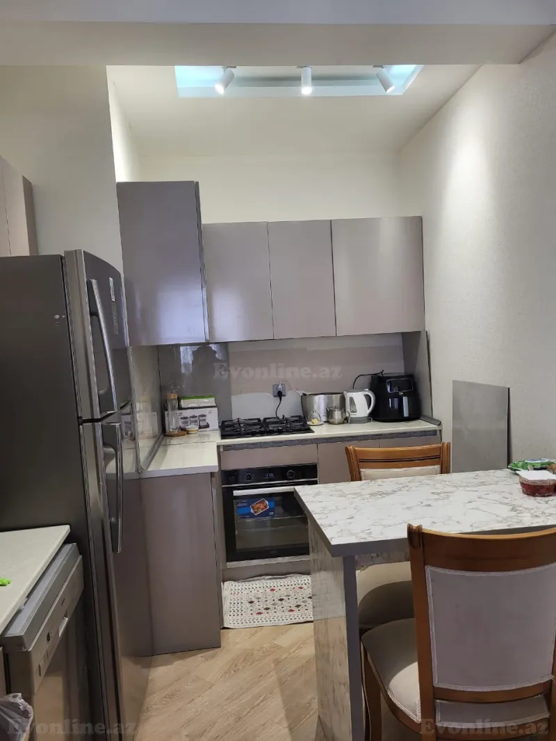 Satılır 3 otaqlı Mənzil Yeni tikili 101 m² 28 May m. - şəkil 6