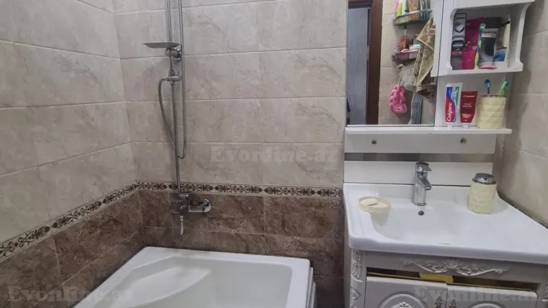 Satılır 3 otaqlı Mənzil Köhnə tikili 80 m² Binəqədi r. - şəkil 12