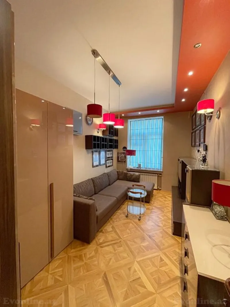 Kirayə verilir 1 otaqlı Mənzil Köhnə tikili 50 m² Nizami m. - şəkil 3