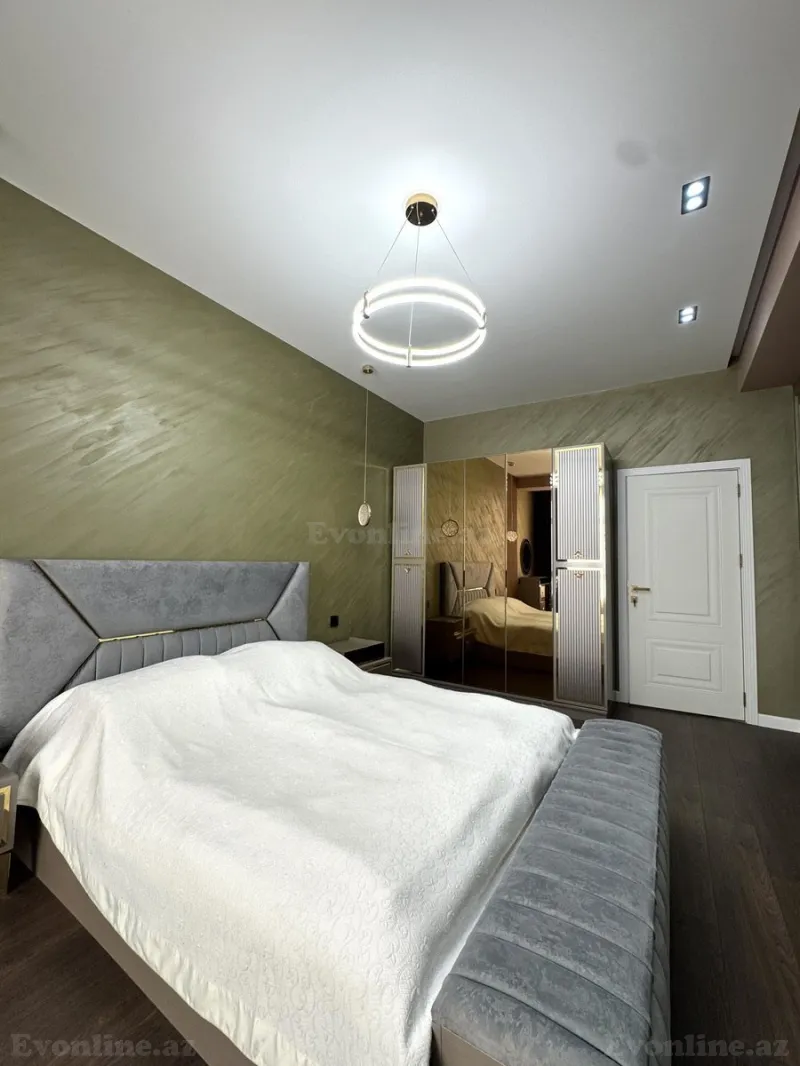 Kirayə verilir 2 otaqlı Mənzil Yeni tikili 85 m² İnşaatçılar m.