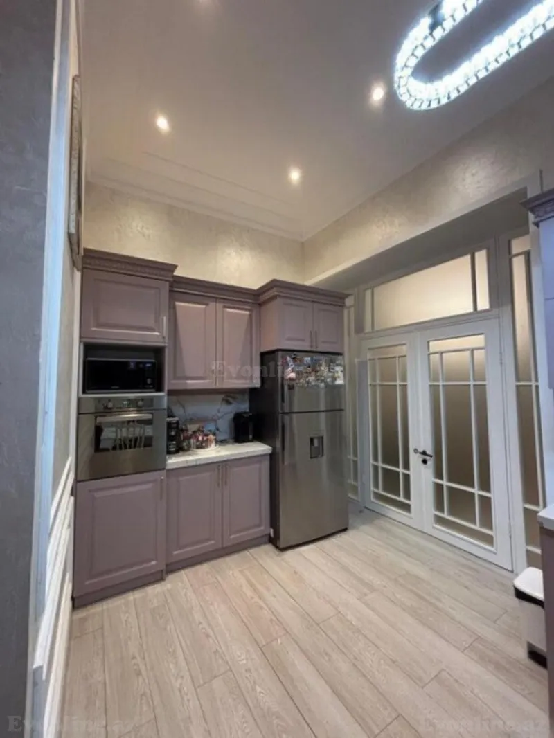 Satılır 3 otaqlı Mənzil Köhnə tikili 120 m² 28 May m. - şəkil 8