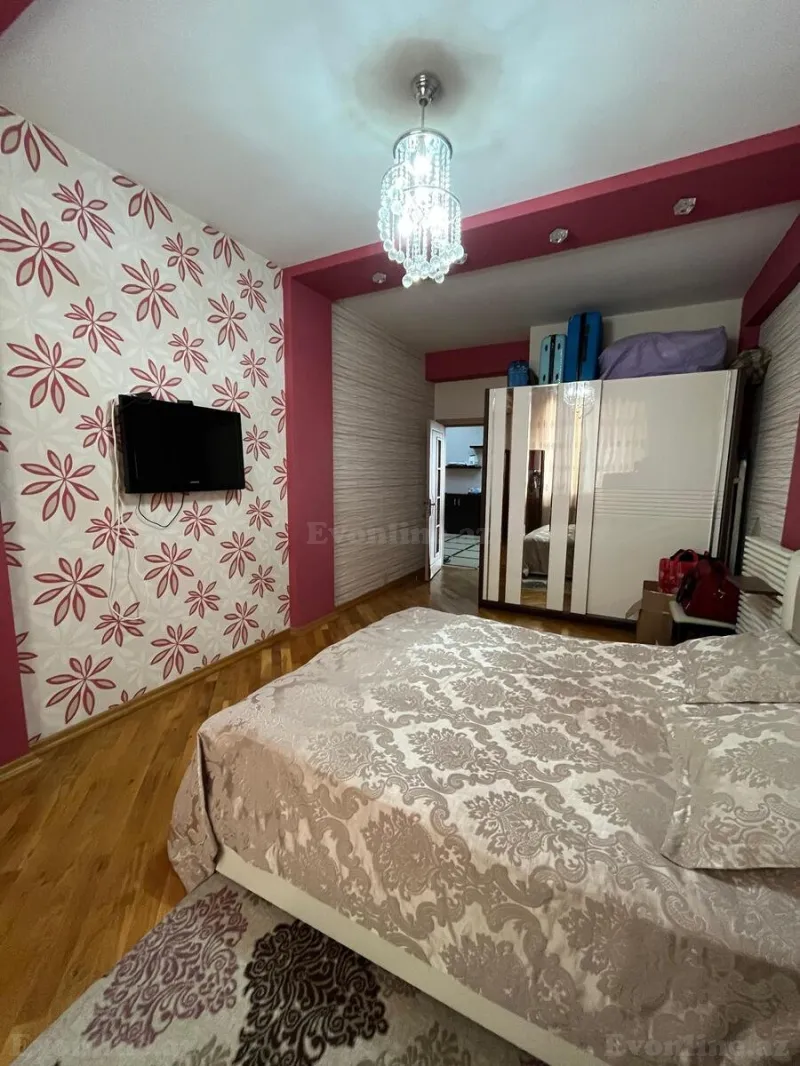 Satılır 3 otaqlı Mənzil Yeni tikili 137 m² Dərnəgül m. - şəkil 6