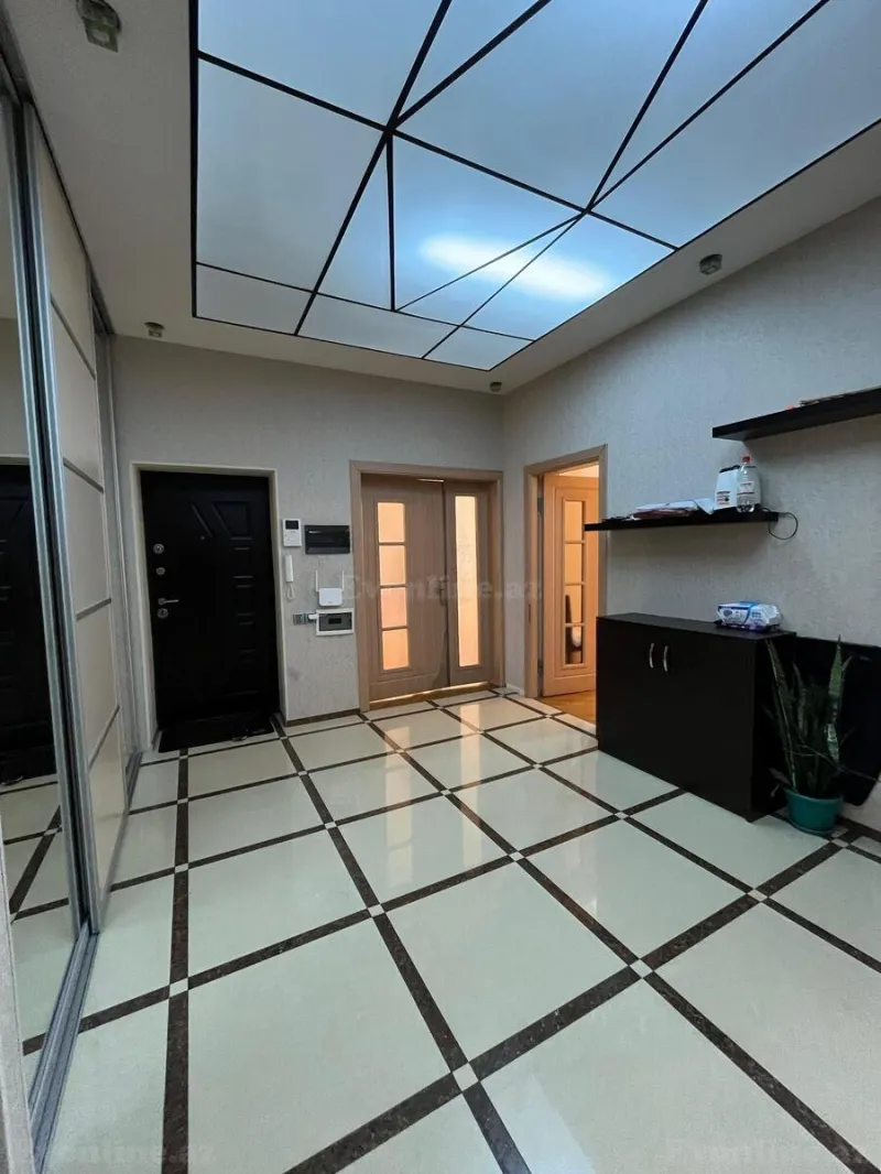 Satılır 3 otaqlı Mənzil Yeni tikili 137 m² Dərnəgül m. - şəkil 12