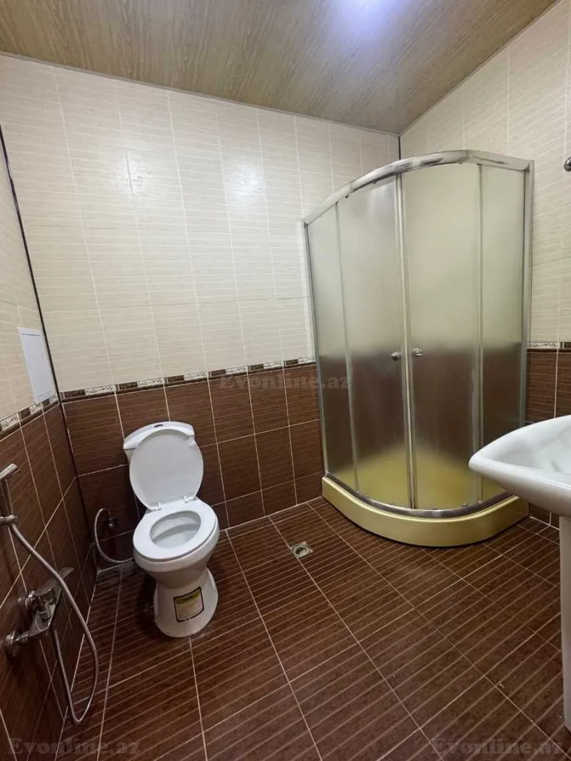 Kirayə verilir 2 otaqlı Mənzil Yeni tikili 50 m² Səbail r. - şəkil 4