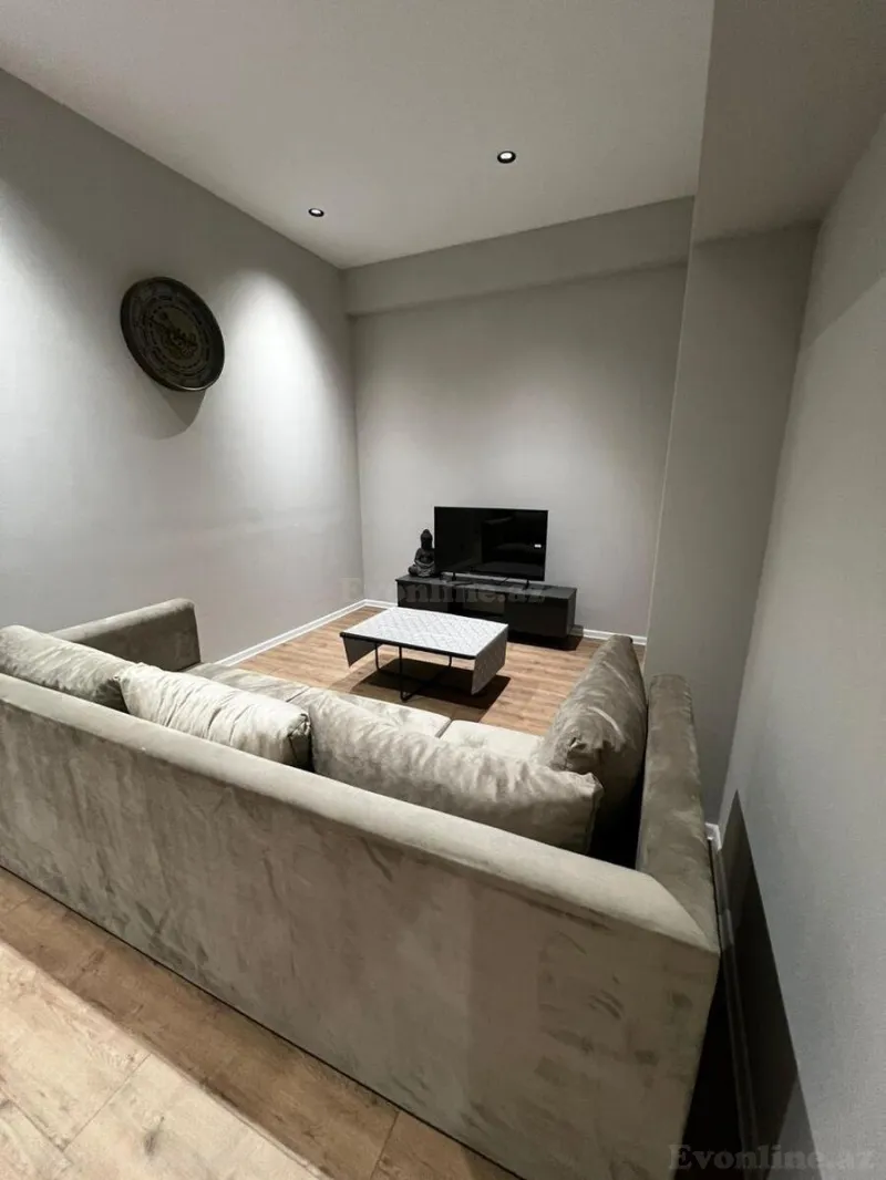 Kirayə verilir 2 otaqlı Mənzil Yeni tikili 72 m² Koroğlu m. - şəkil 2