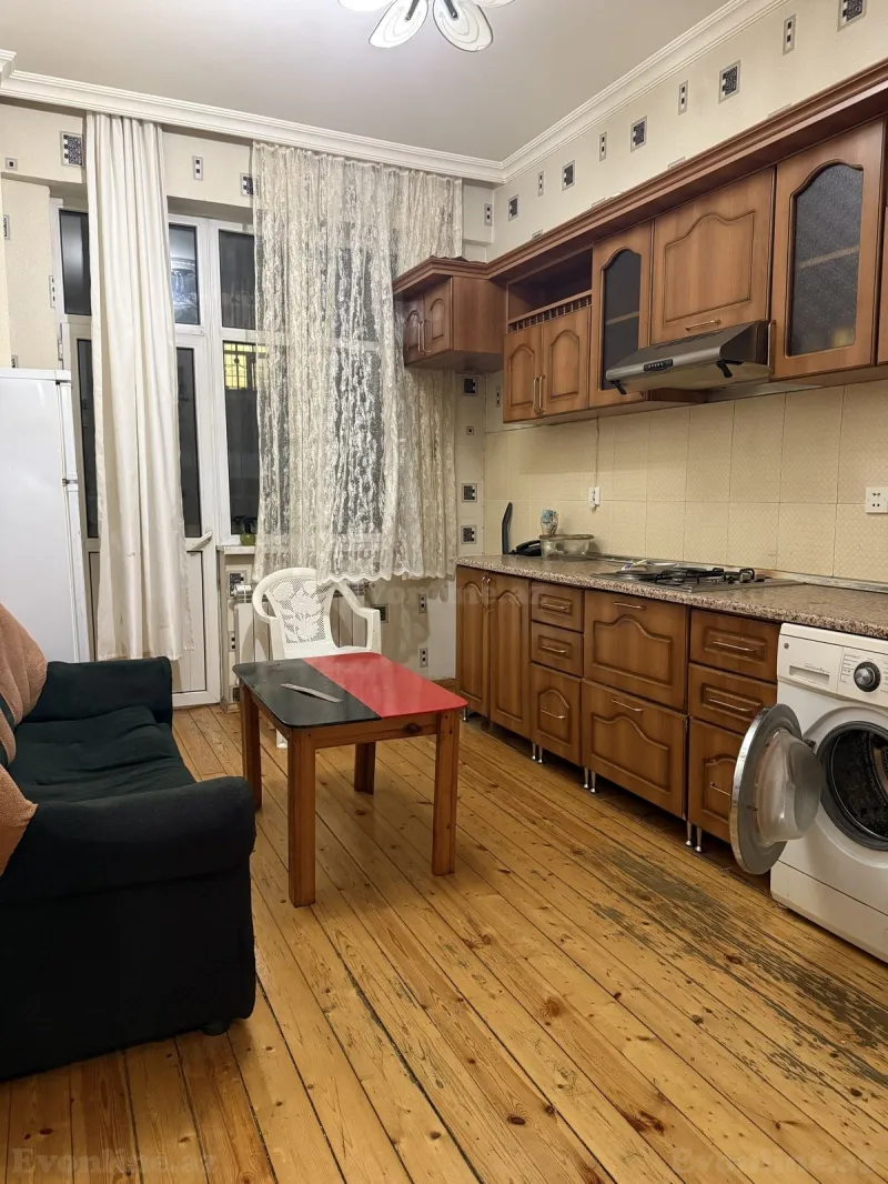2 otaqlı Mənzil 60 m² Yeni Yasamal Kirayə verilir