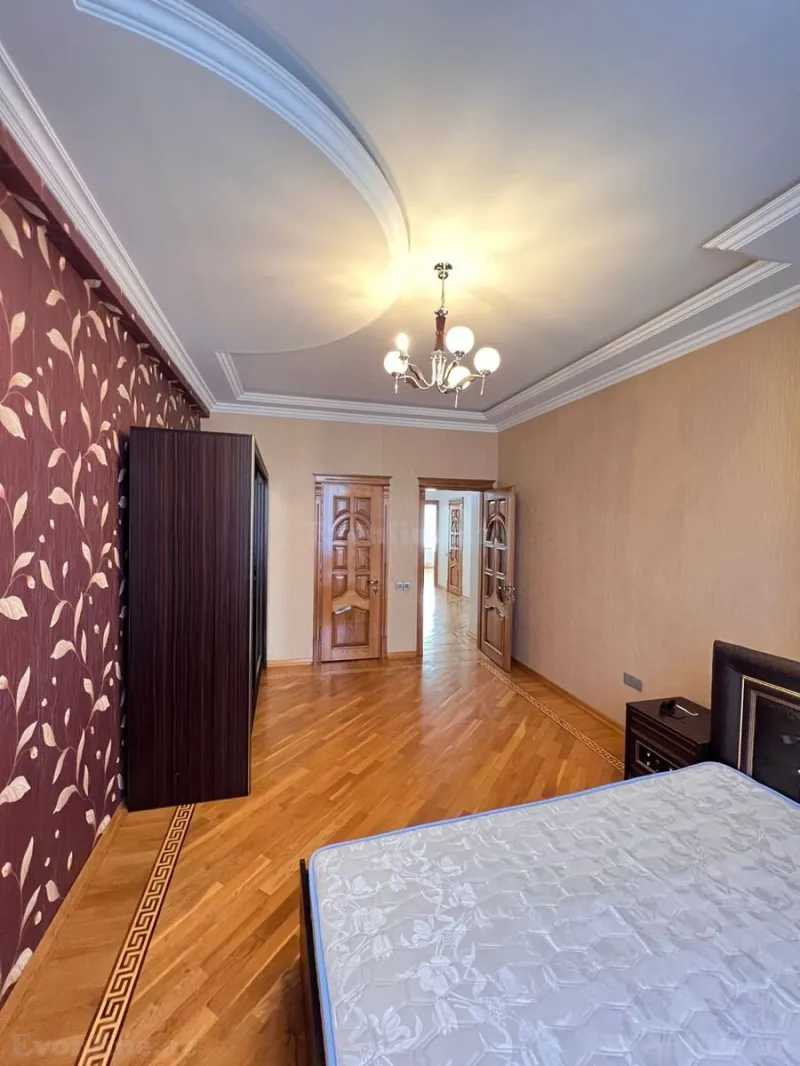 Kirayə verilir 3 otaqlı Mənzil Yeni tikili 110 m² 8 Noyabr m. - şəkil 2