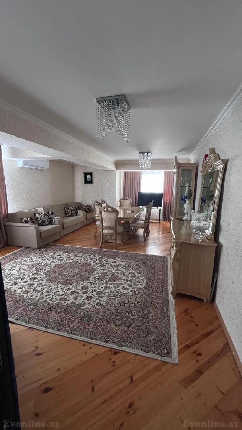3 otaqlı Mənzil 140 m² Əhmədli Satılır