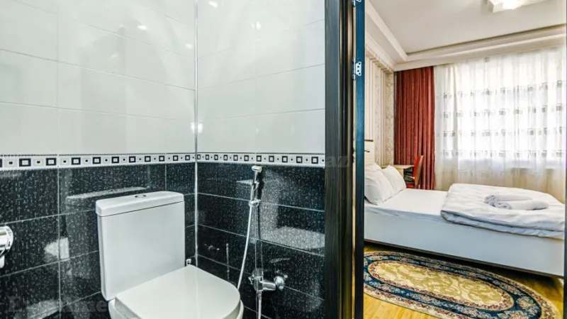 Kirayə verilir 3 otaqlı Mənzil Yeni tikili 135 m² İnşaatçılar m. - şəkil 25