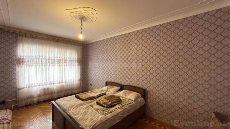 Satılır 4 otaqlı Mənzil Köhnə tikili 110 m² Xalqlar Dostluğu m. - şəkil 12