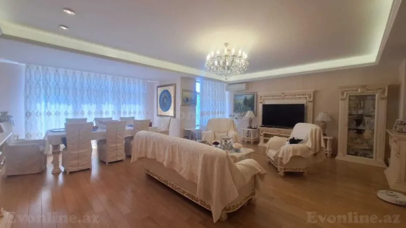 Satılır 4 otaqlı Mənzil Yeni tikili 250 m² 28 May m. - şəkil 2