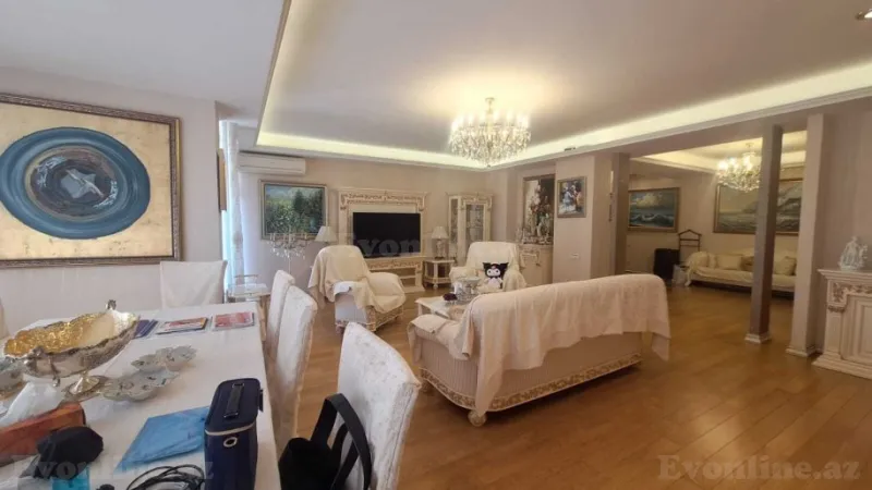 Satılır 4 otaqlı Mənzil Yeni tikili 250 m² 28 May m. - şəkil 5