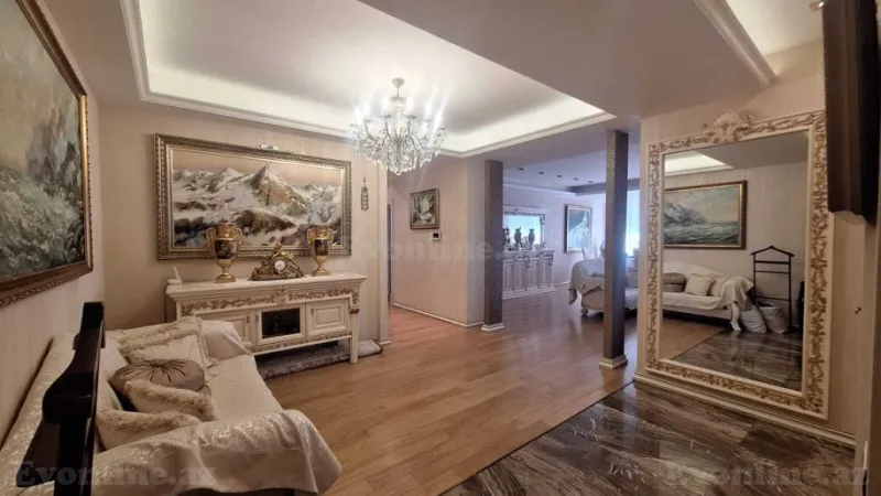 Satılır 4 otaqlı Mənzil Yeni tikili 250 m² 28 May m. - şəkil 19