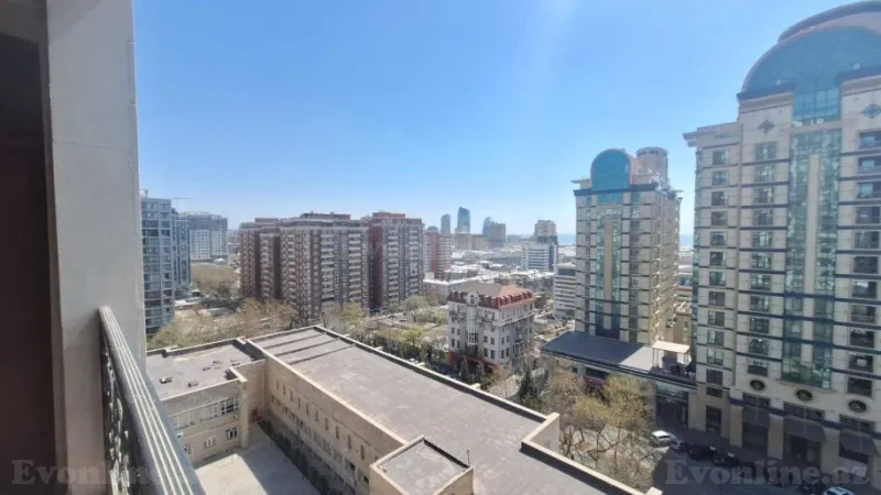 Satılır 4 otaqlı Mənzil Yeni tikili 250 m² 28 May m. - şəkil 24