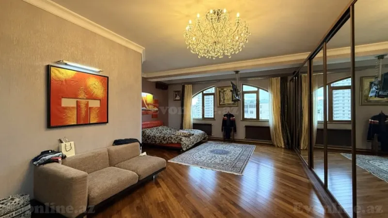 Satılır 4 otaqlı Mənzil Yeni tikili 220 m² 28 May m. - şəkil 10