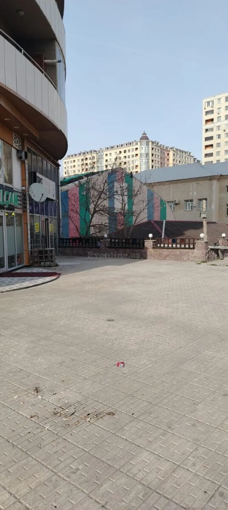 Kirayə verilir Obyekt 150 m² Elmlər Akademiyası m.