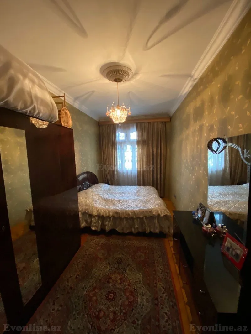 Satılır 2 otaqlı Mənzil Köhnə tikili 55 m² 3-cü mikrorayon - şəkil 4