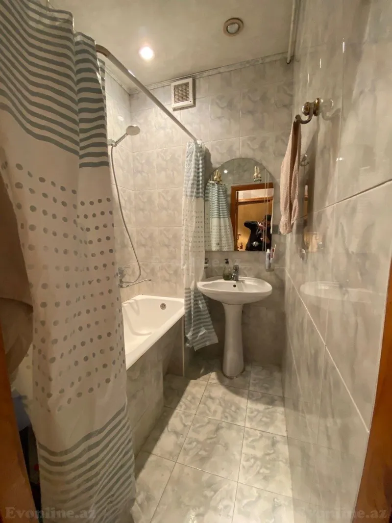 Satılır 2 otaqlı Mənzil Köhnə tikili 55 m² 3-cü mikrorayon - şəkil 12