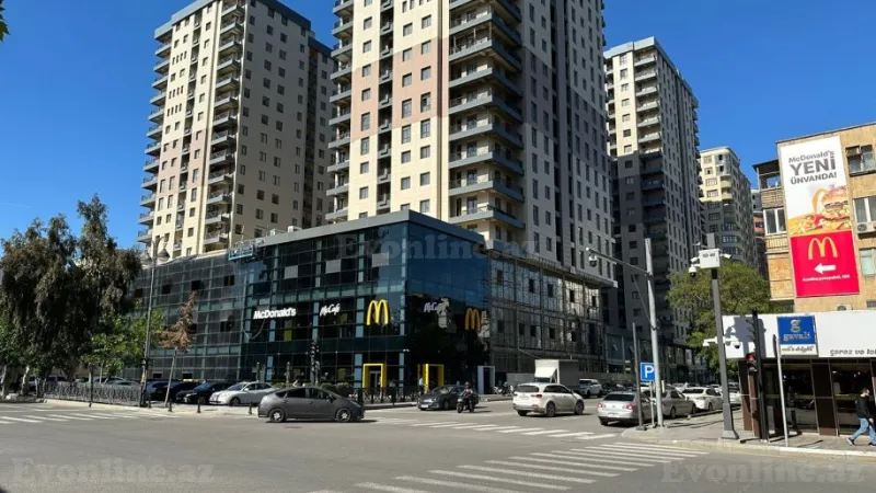 Satılır 4 otaqlı Mənzil Yeni tikili 160 m² Nəsimi r.