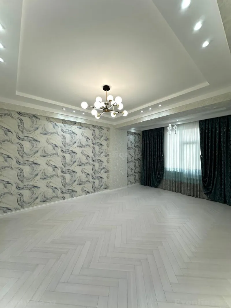 Satılır 4 otaqlı Mənzil Yeni tikili 131 m² Memar Əcəmi m. - şəkil 2