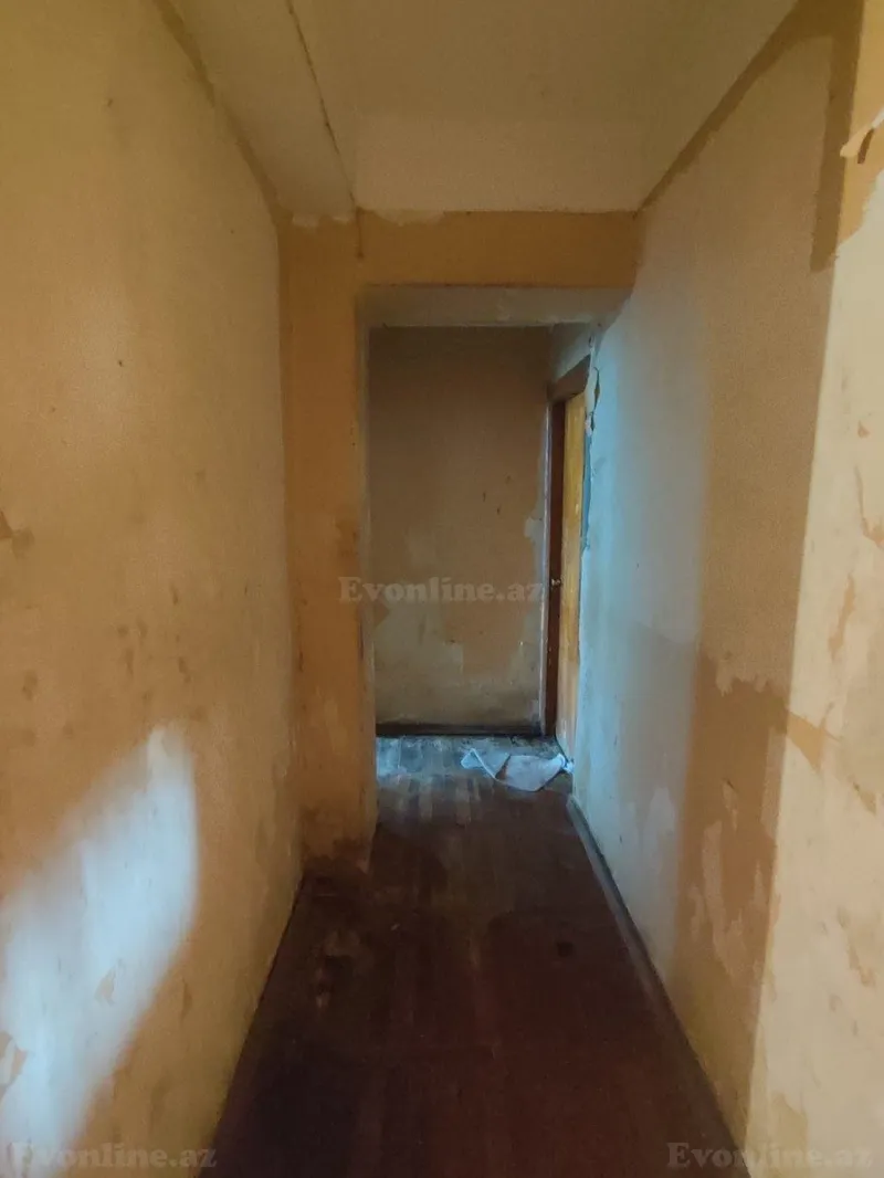 Satılır 4 otaqlı Mənzil Köhnə tikili 100 m² Gənclik m. - şəkil 4