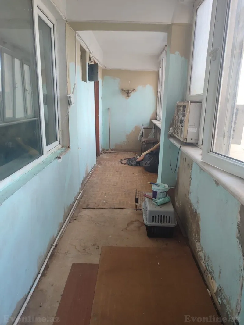 Satılır 4 otaqlı Mənzil Köhnə tikili 100 m² Gənclik m. - şəkil 7