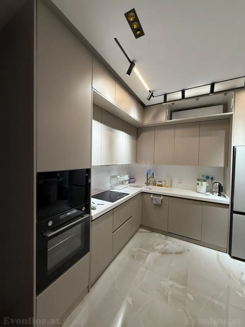 Kirayə verilir 4 otaqlı Mənzil Yeni tikili 160 m² Nəsimi r. - şəkil 4