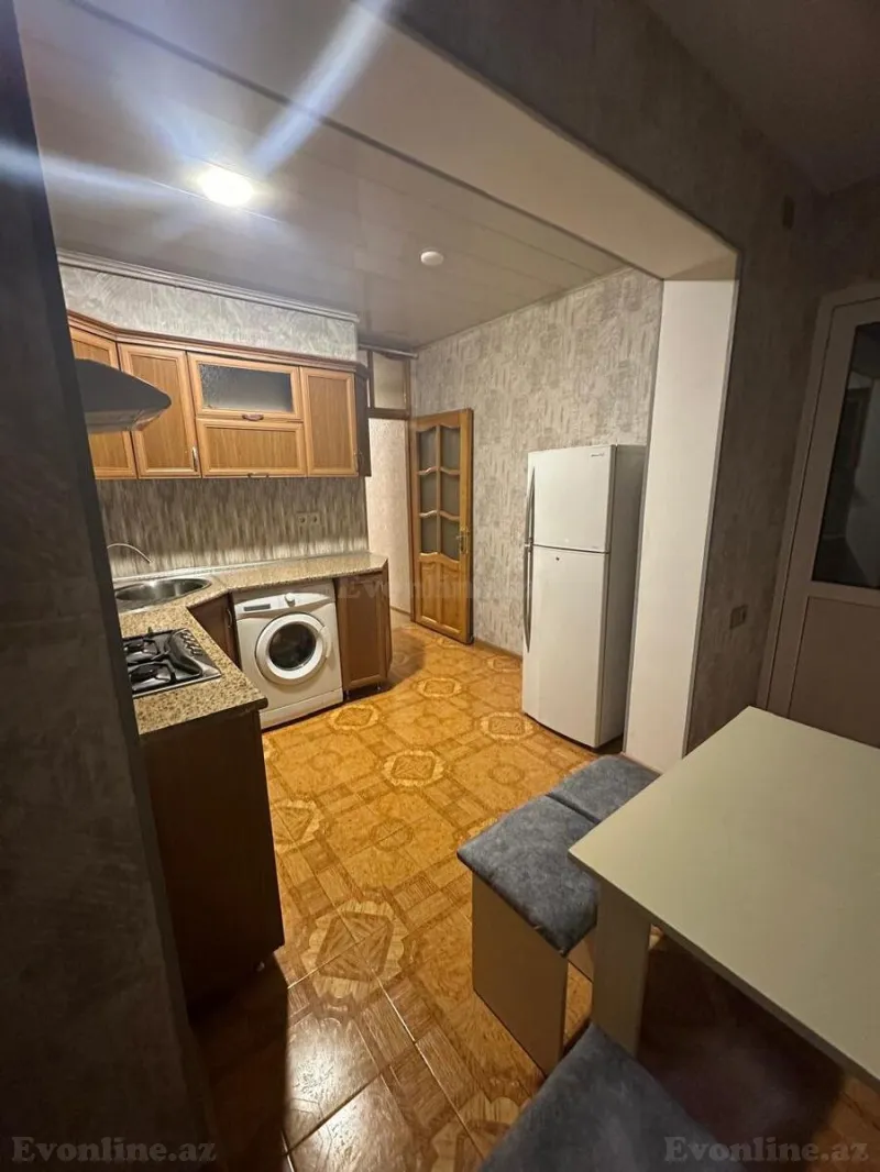 Kirayə verilir 2 otaqlı Mənzil Köhnə tikili 60 m² Xətai r. - şəkil 8