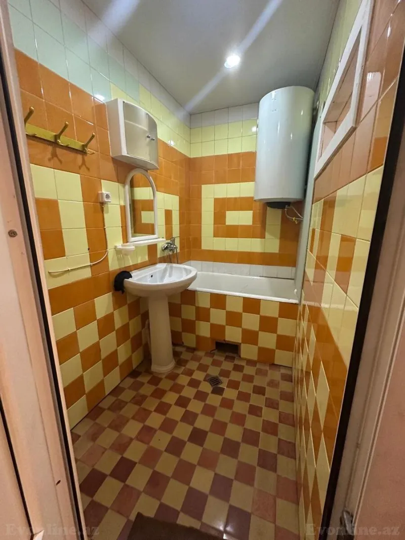 Kirayə verilir 2 otaqlı Mənzil Köhnə tikili 60 m² Xətai r. - şəkil 11