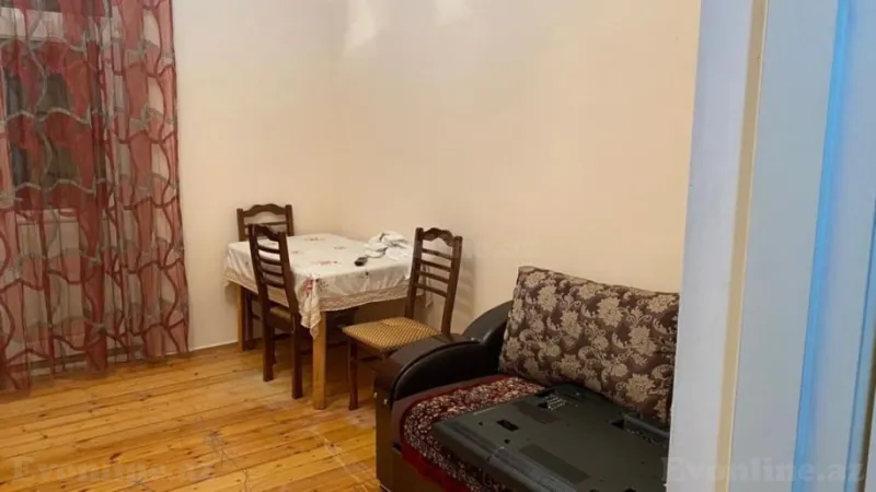 Kirayə verilir 2 otaqlı Mənzil Köhnə tikili 52 m² Nəriman Nərimanov m. - şəkil 3