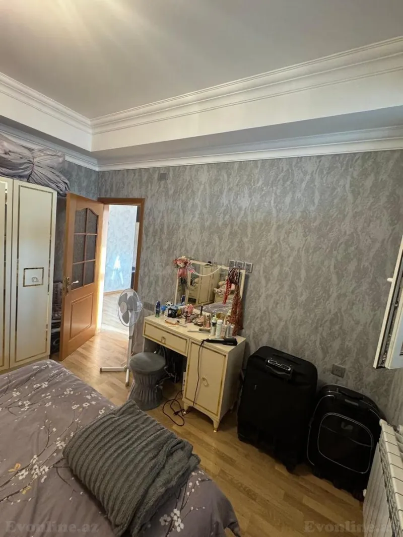 Satılır 2 otaqlı Mənzil Yeni tikili 72 m² Memar Əcəmi m. - şəkil 15